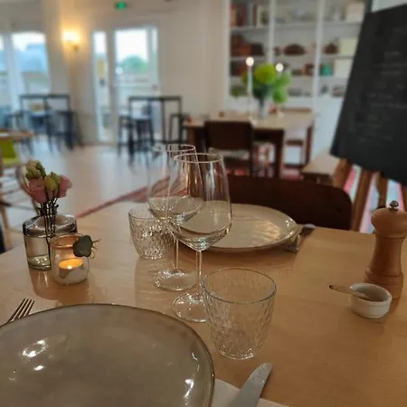 Restaurant La Voile Bleue Ξενοδοχείο 2*
