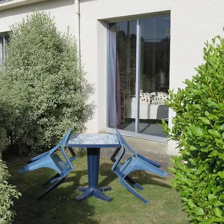 Ξενοδοχείο Restaurant La Voile Bleue 2*